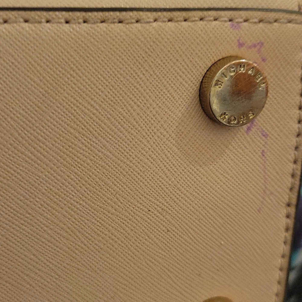 Beautiful Michael Kors pink Selma leather bag - Picture 6 of 8